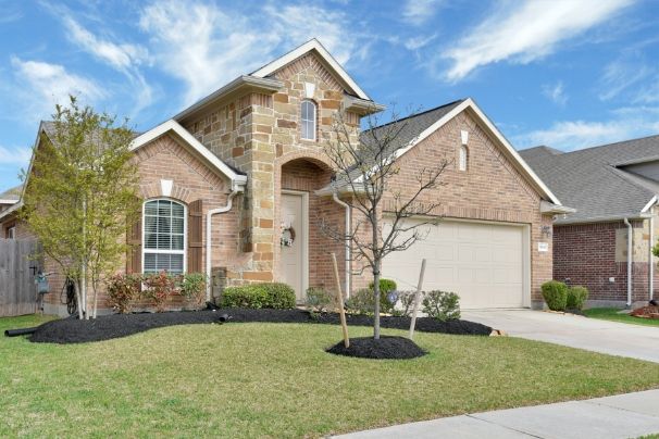 https://www.searchallproperties.com/new-construction/DAmbrahKing/-